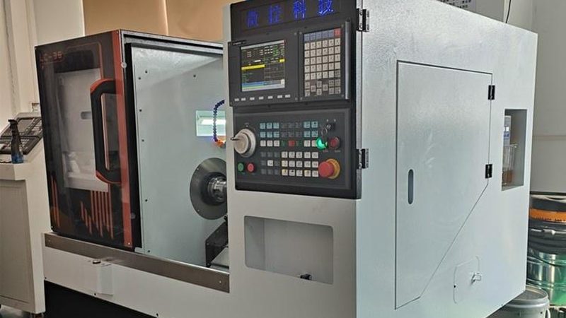 二手小型数控机床：价格背后的价值考量